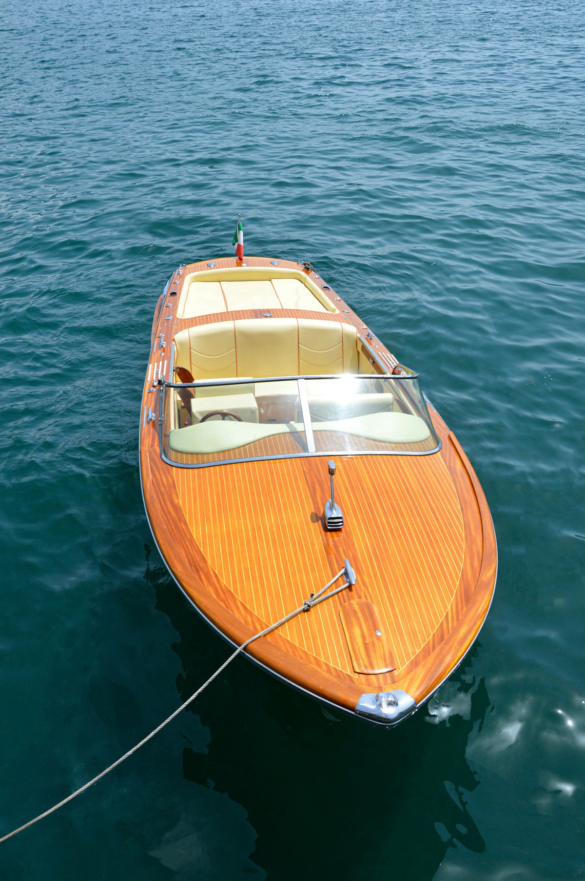 Cera para barcos para todo tipo de superficies – protección y brillo perfectos para acero, aluminio y madera